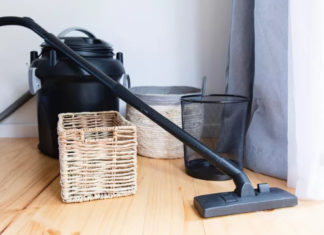 “Easy Cleaning Hacks to Refresh Your Room in 15 Minutes”