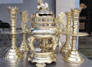 Preparing a Polished Bronze Incense Burner for Lunar New Year: Essential Cleaning Tips