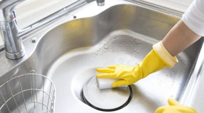 Tips for Cleaning Your Sink Based on the Material Used