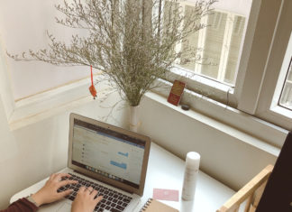 5 Easy Ways to Achieve a Tidy Work Area