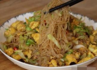 The Perfect Way to Stir-fry Rice Noodles: Don’t Just Stir-fry, Take an Extra Step for Fluffy and Fragrant Noodles