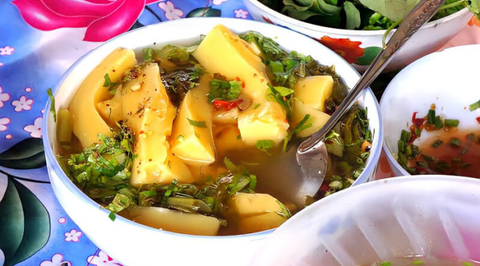 Try the Memorable Specialty Dish at Highland Market