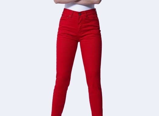 4 Red Items to Avoid Wearing During Tet: Not So Classy