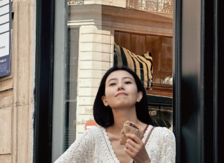 Stylish and youthful at 44, this Chinese beauty sets fashion goals for everyone