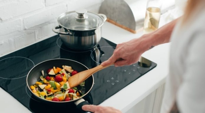 Tips to prevent pots and pans from burning while cooking
