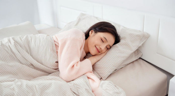 3 Simple and Affordable Bedside Essentials for a Good Night’s Sleep