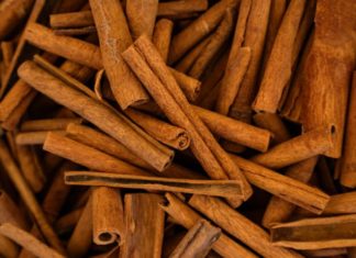 DIY Beauty Care: How to Use Common Kitchen Items for Healthy Skin and Hair