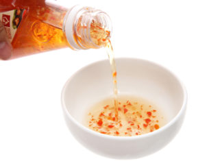 Ready-Mixed Fish Sauce a Favorite Among Busy People