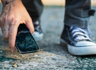 Phone Power Button Sinking: Why Does This Happen and How to Fix It?