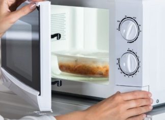Food: Should you close or leave the lid open while microwaving? Turns out, many people have been doing it wrong all along.
