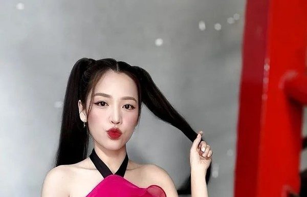 All year round, Puka embraces pink without ever being cheesy, all thanks to these tricks