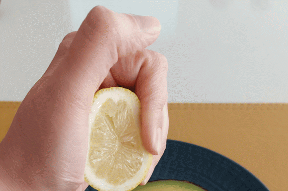 5 Easy Tips to Keep Avocados Fresh and Prevent Browning