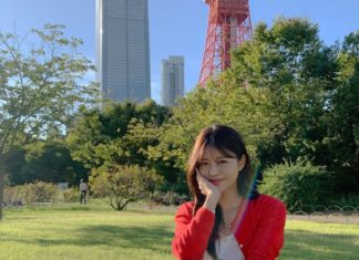 4 Classic Fashion Items to Elevate Your Style When Wearing Jeans