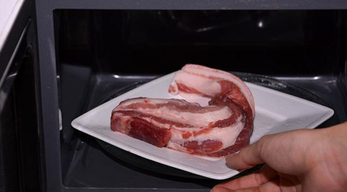 How to Safely Defrost Meat