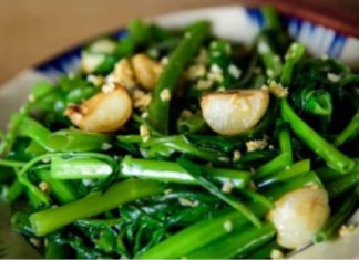 Crispy and vibrant morning glory stir-fry, no more excess water with this simple step