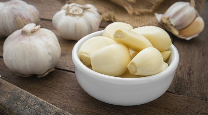 Discover the Incredible Benefits of Soaking Garlic in Wine