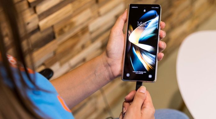 How to safely and prolong the battery life of your new phone without anyone knowing