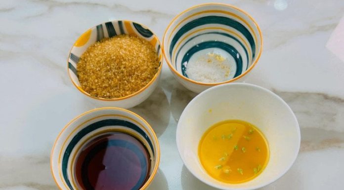 Simple recipe for a tangy and sweet salad dressing: Perfect for a diverse and satisfying Lunar New Year feast