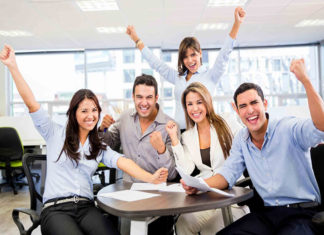 Taking a Morning Shower for Health Benefits: Enjoying the Refreshing Golden Light