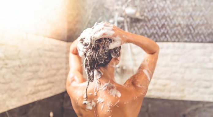 The Ultimate Guide to Showering: Shampoo or Shower? An Expert’s Warning on a Simple Yet Deadly Mistake.