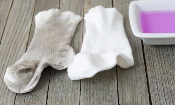 How to Clean White Clothes and Make Them Spotless Like New, Many People Don’t Know How