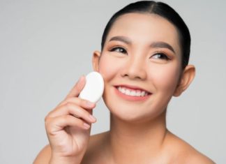 Explore How a Makeup Sponge Can Create a Mesmerizing Look