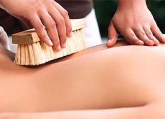 Unlock a Radiant Glow: Learn How to Dry Brush for Skin Exfoliation