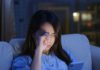 5 Simple Tips to Reduce the Harmful Effects of Blue Light on Your Eyes While Using Electronics During Tet Holiday