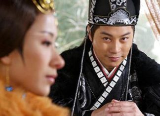 The Ultimate Betrayal: The Depraved Scandal of Lust and Murder in the Royal Harem