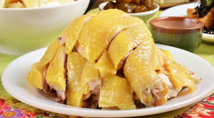 Celebrating Vietnam’s Thanh Minh Holiday with Traditional Cuisine