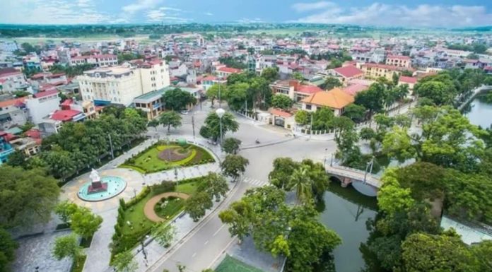 The only town in Vietnam known as the land of ‘one village, giving birth to two kings’