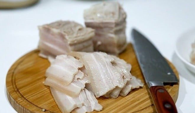 Mistakes in boiling meat lead to nutrient loss
