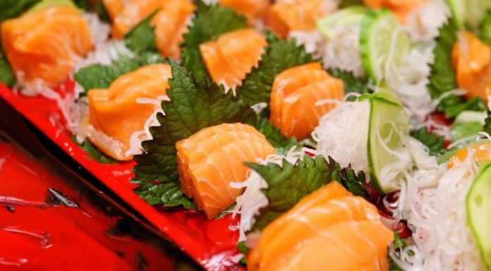 Cheap Vietnamese Vegetable Sold by Japanese People Leaf by Leaf for Its Many Health Benefits – Use it before it expires