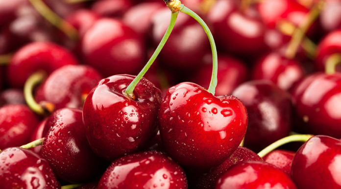 Examining Prices of Cherries in Australia by Size (28-30-32-34)