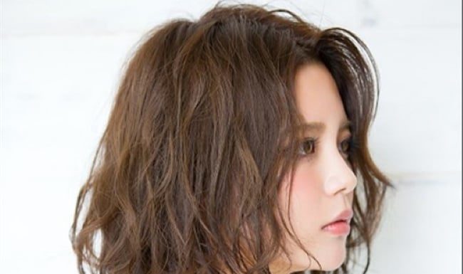 6 Beautiful Hairstyles for Thin Hair