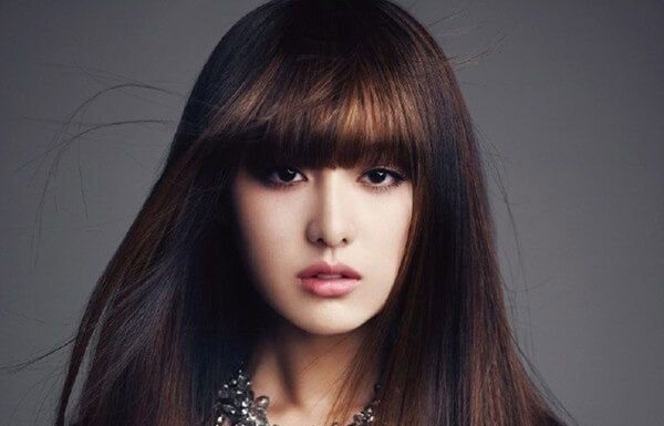 8 trending natural straight hairstyles