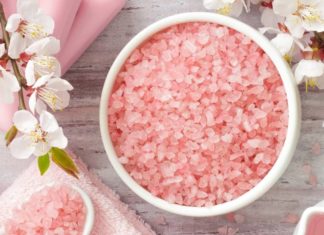 Experience Professional-Like Hair Treatment Results With Salt and Honey Wash