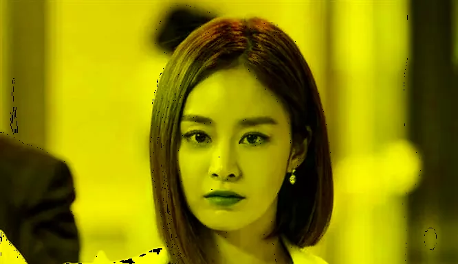 6 Stylish Ways to Transform Short Hair without Getting Bored