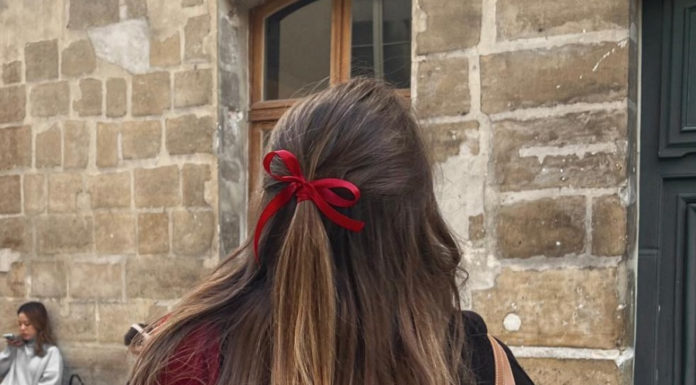 5 Easy Ways to Style Curly Hair Without Worrying About Frizz, Simple Yet Still Enhancing Your Beauty