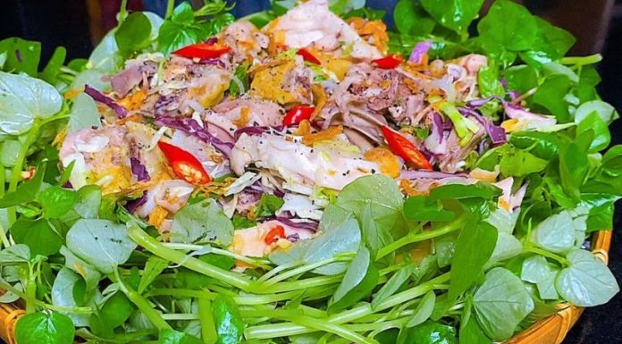 Preparing Water Spinach in the Comfort of Your Home: Simple Recipes