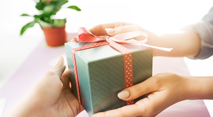 A Manager’s Guide to Selecting Valuable Company Presents