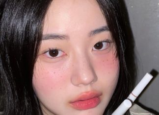 5 Quick Makeup Hacks to Look Wide Awake During the Busy Holiday Season