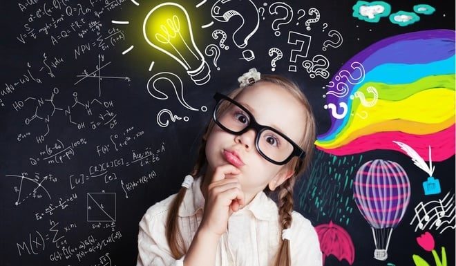 Born at this hour, destined to become a majestic dragon or phoenix, rising above all others