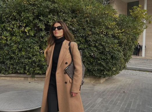 Learn the ultimate style tips to rock a fashionable trench coat like French girls