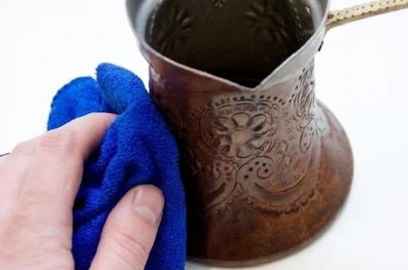 Simple Steps to Clean Altar Items and Bronze in Only 10 Minutes