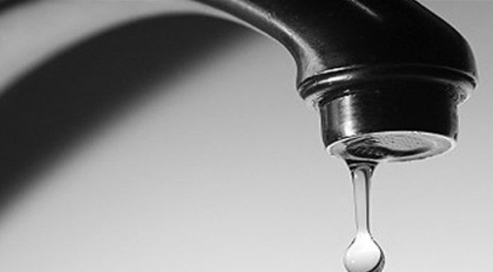 Examining the Benefits and Drawbacks of Steam Washing Machines