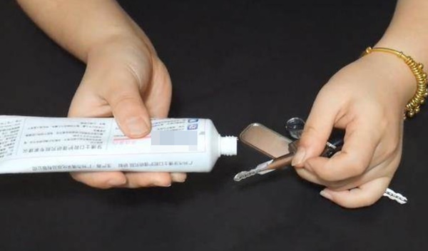 Toothpaste on keys is practical, saves you a significant amount of money each year.