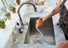 5 Easy and Highly Effective Ways to Clean and Deodorize the Sink