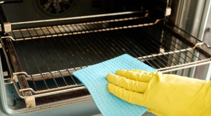 4 Effective and Easy Methods to Clean Grill Grates
