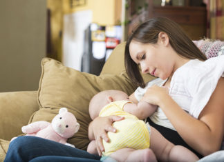 Mothers’ Need for Awareness of Dual Activity of Breastfeeding and Watching TV